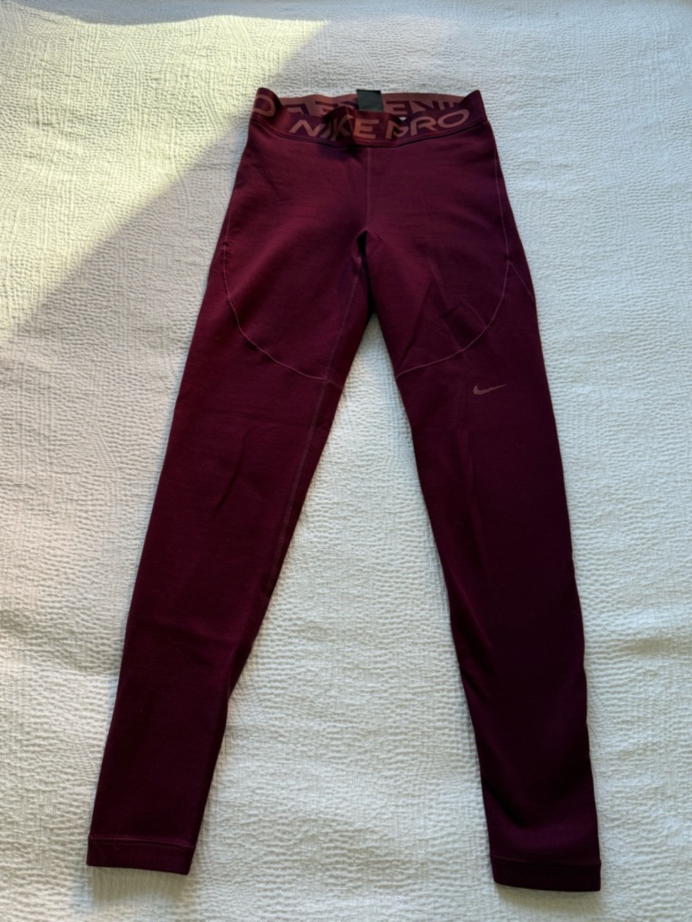 Nike Pro Burgundy Women's Training Leggings